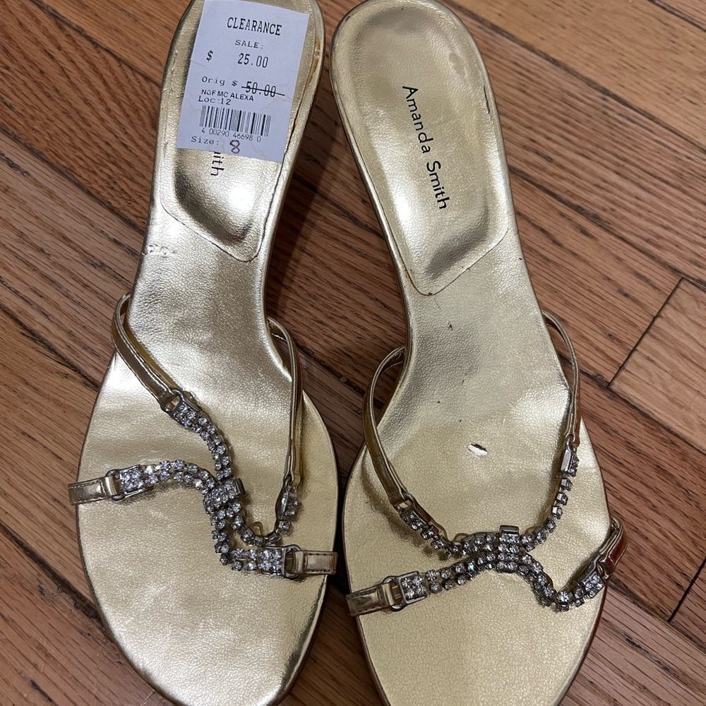 Amanda Smith Gold Sandals with Rhinestone Detail NWOB 8